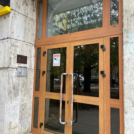 Apartment Old Ultra Apartment-4br-parliament