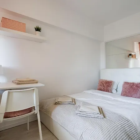 Old Ultra Apartment-4br-parliament *