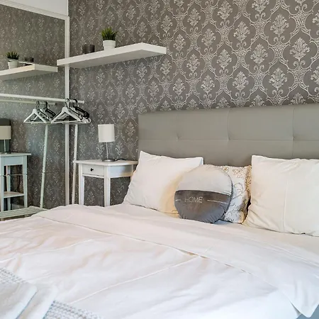 Old Ultra Apartment-4br-parliament Διαμέρισμα *