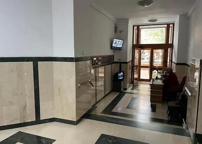 Old Ultra Apartment-4br-parliament * Bukareszt