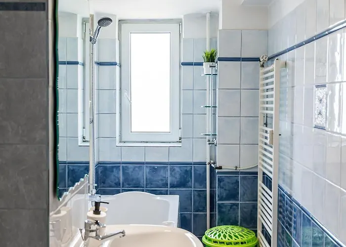 Old Ultra Apartment-4br-parliament * Bukareszt