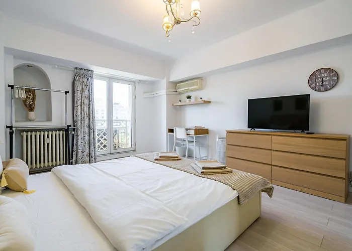 Old Ultra Apartment-4br-parliament * Bukareszt