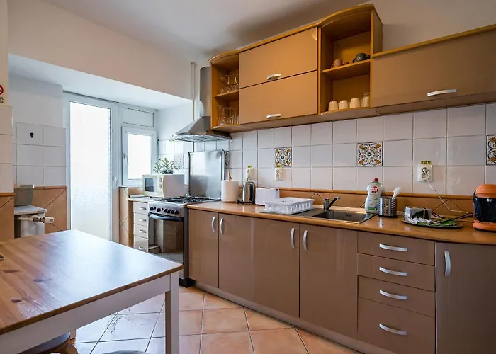 Old Ultra Apartment-4br-parliament Bukareszt